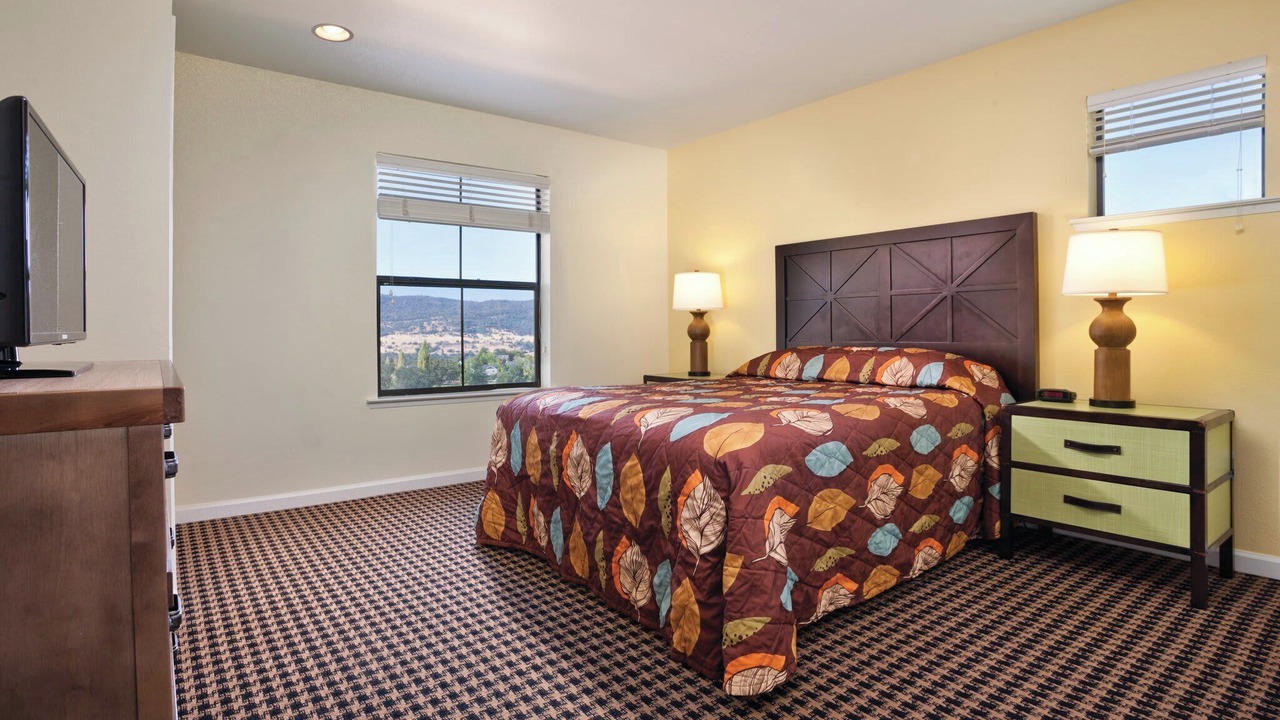 Photo of Bedroom in Angels Camp