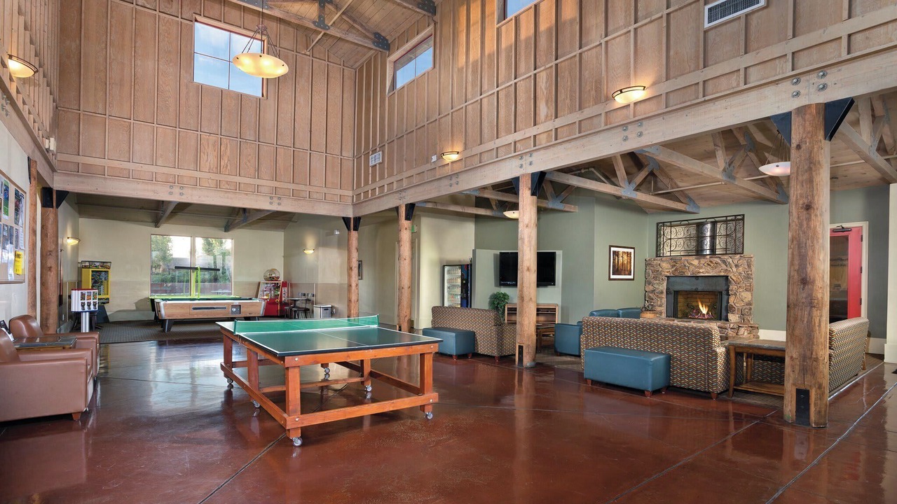 Photo of Bedroom in Angels Camp