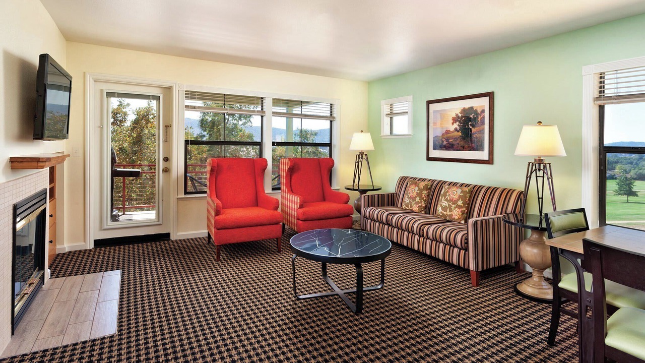 Photo of Livingroom in Angels Camp