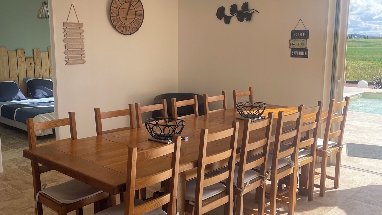 Photo of Others in Cours-de-Pile