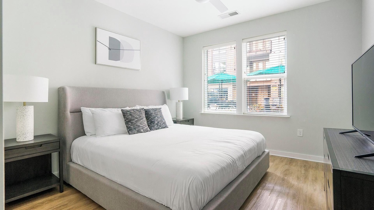Photo of Bedroom in Downtown
