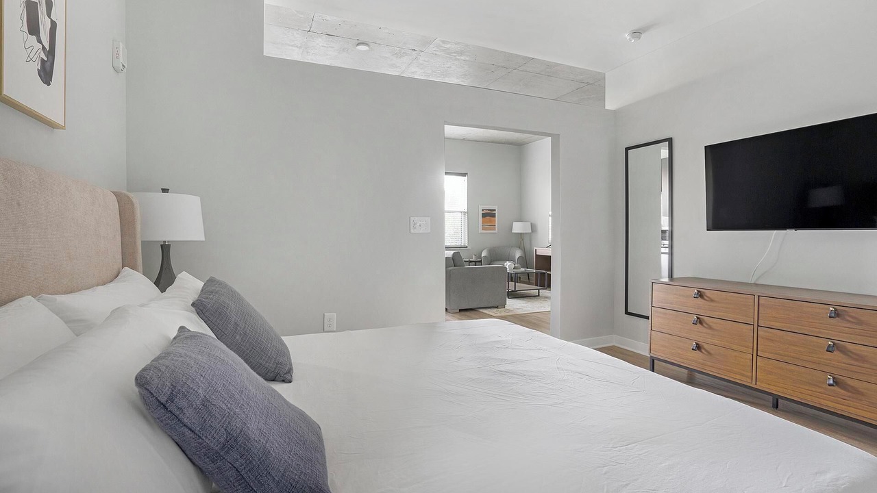 Photo of Bedroom in Downtown