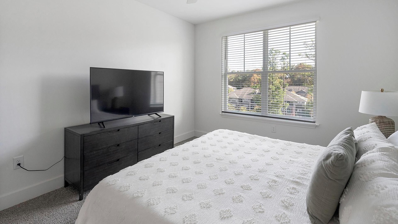 Photo of Bedroom in Crestline Heights