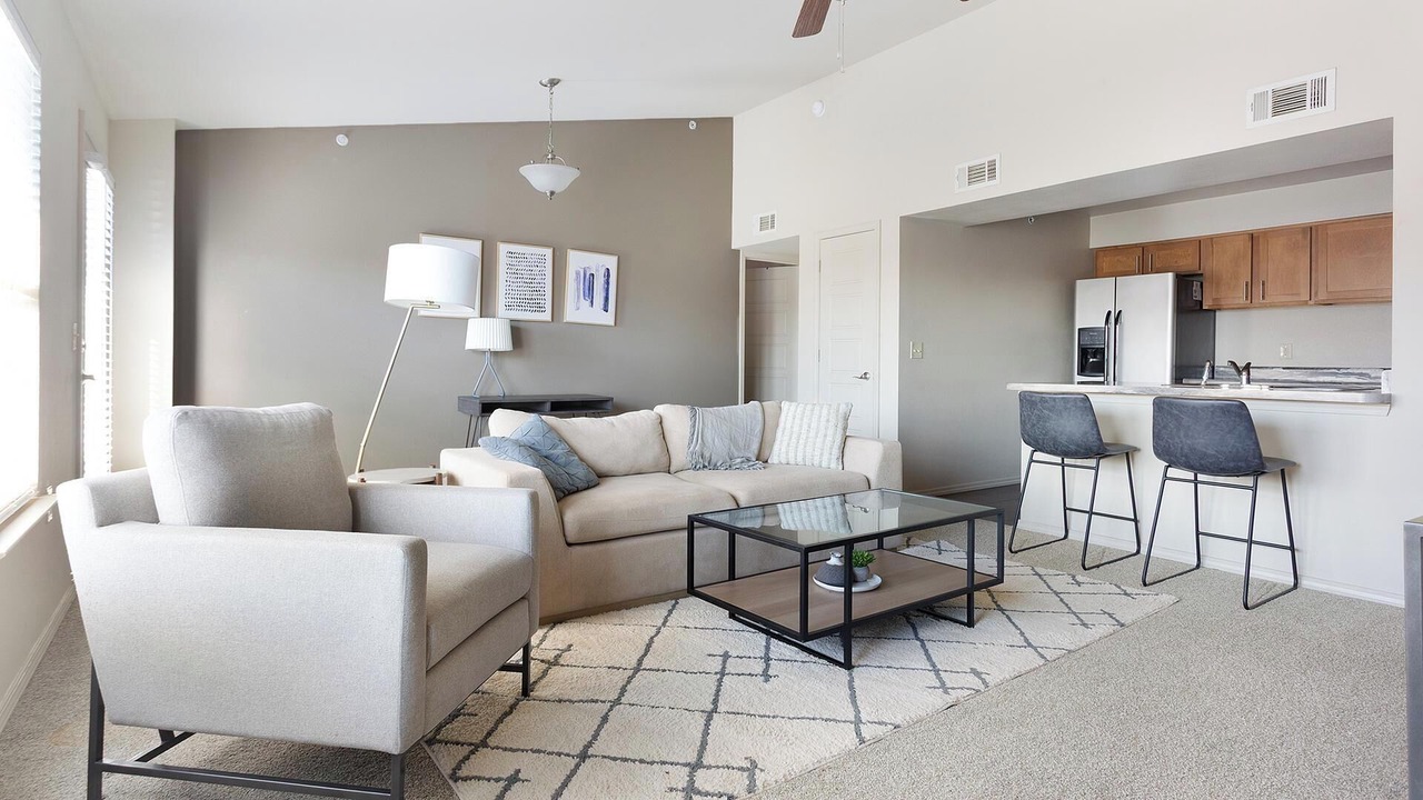 Photo of Livingroom in Jenks