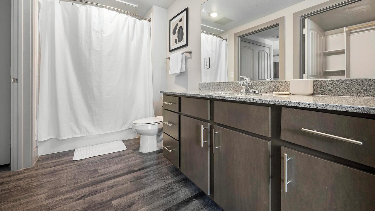Photo of Bathroom in Manor