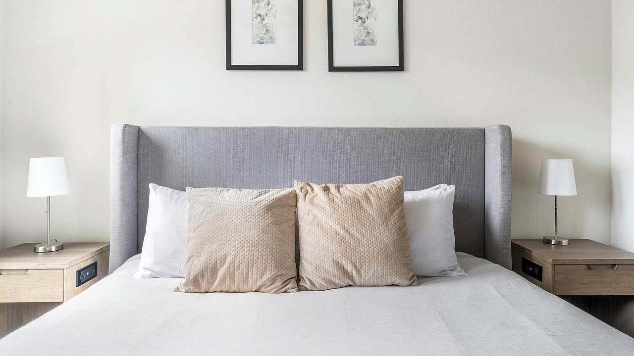 Photo of Bedroom in Manor