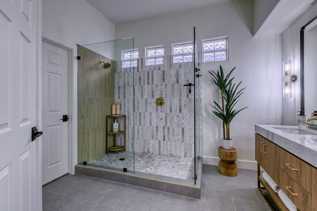 Photo of Bathroom in Legend Trail
