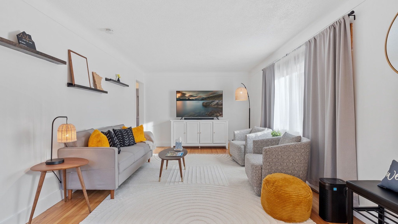 Photo of Livingroom in Richfield