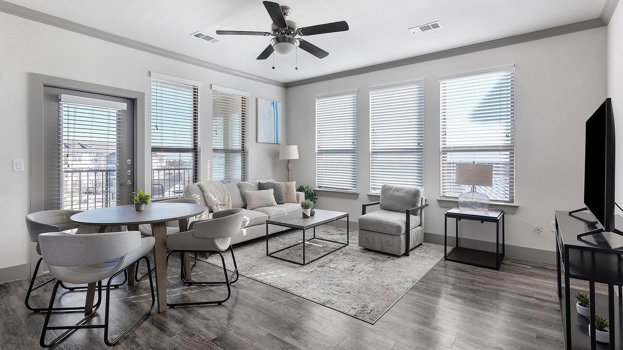 Photo of Livingroom in Manor