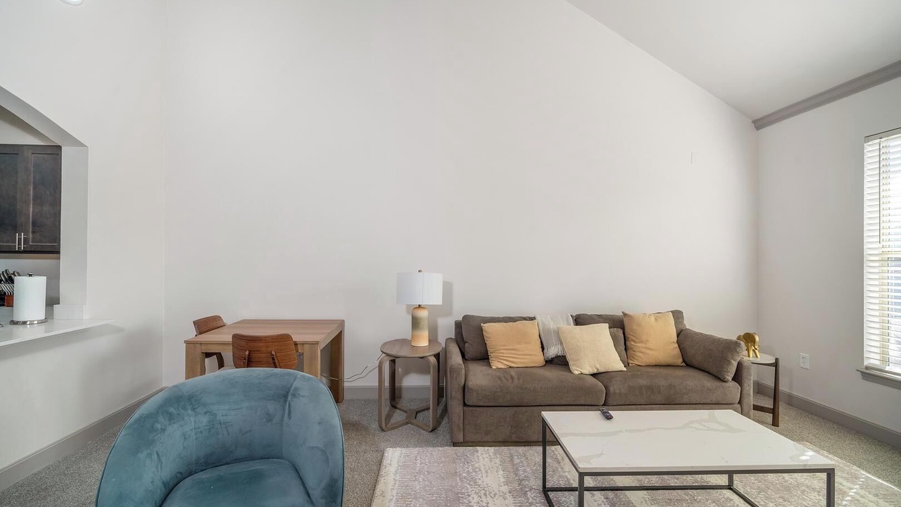 Photo of Livingroom in Corryville