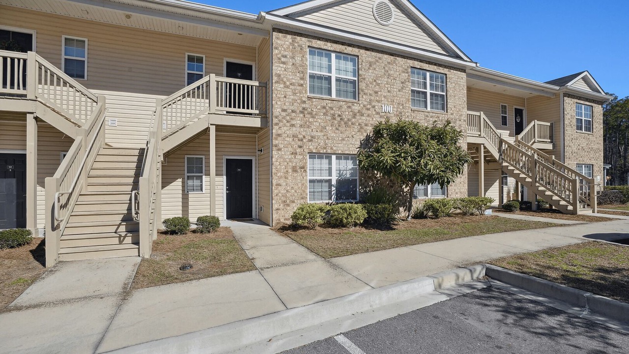 Photo of Outdoor in Bloomingdale