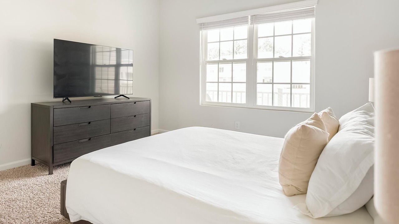 Photo of Bedroom in Bloomingdale