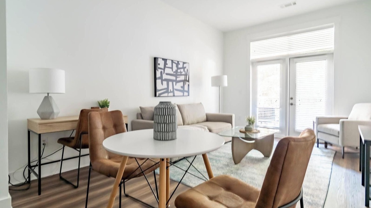 Photo of Livingroom in Cary