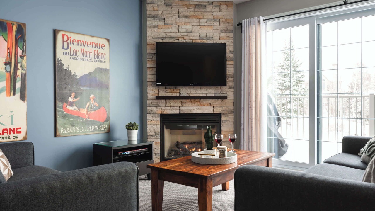 Photo of Livingroom in Saint-Faustin-Lac-Carre
