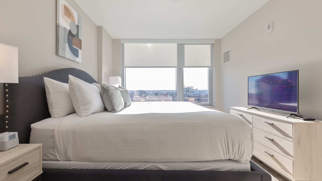 Photo of Bedroom in Seaport District