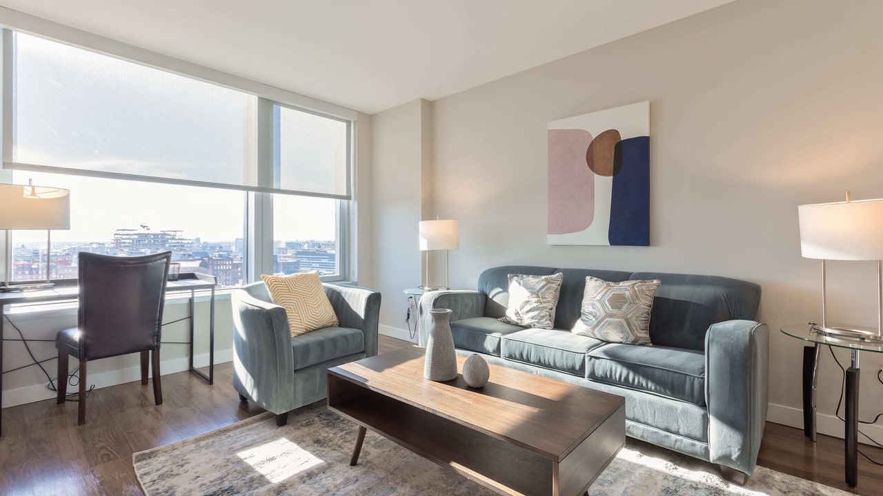 Photo of Livingroom in Seaport District