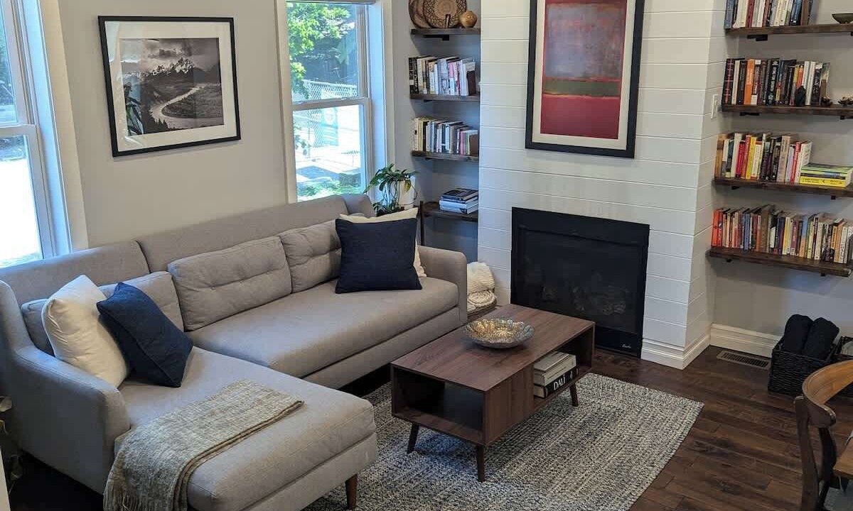 Photo of Livingroom in Jamaica Plain