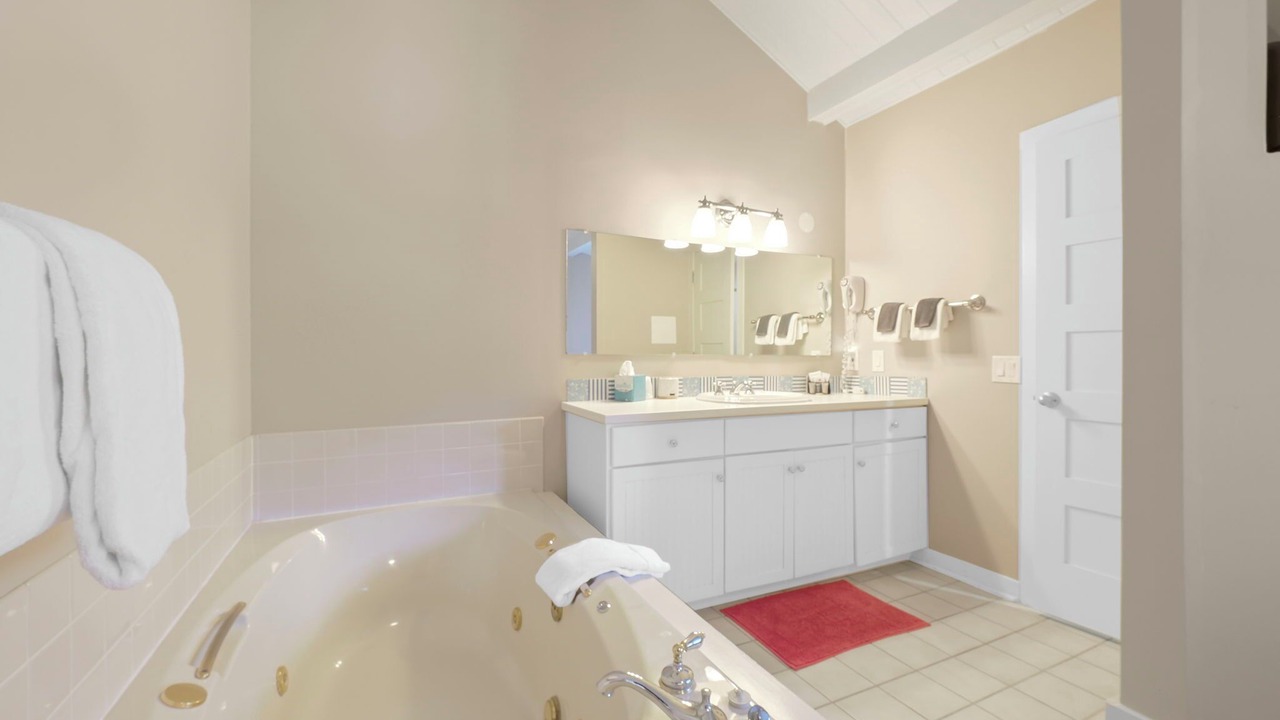 Photo of Bathroom in Charlevoix