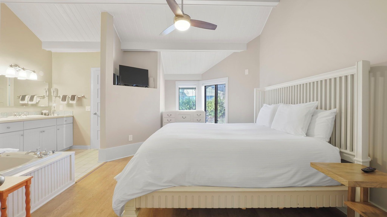 Photo of Bedroom in Charlevoix