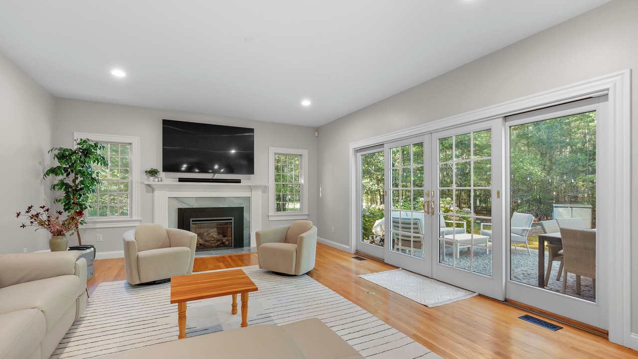 Photo of Bedroom in Forestdale