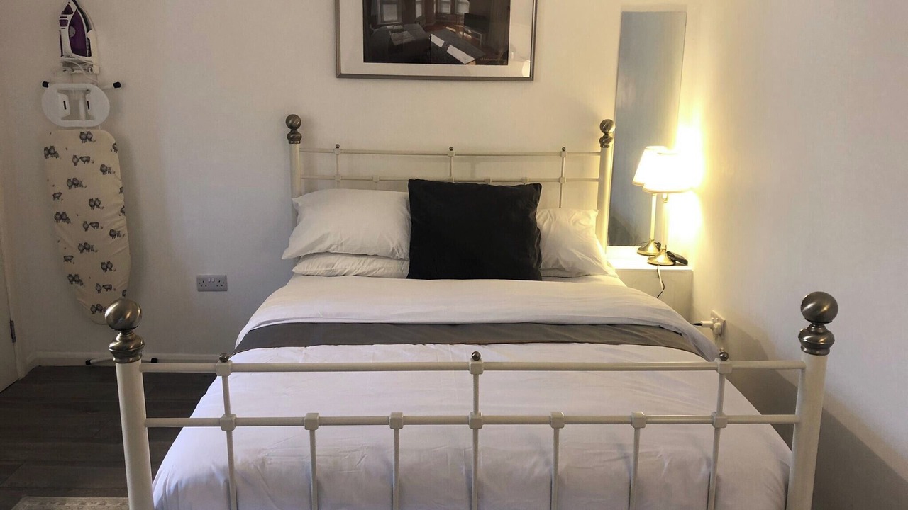 Photo of Others in Leabridge