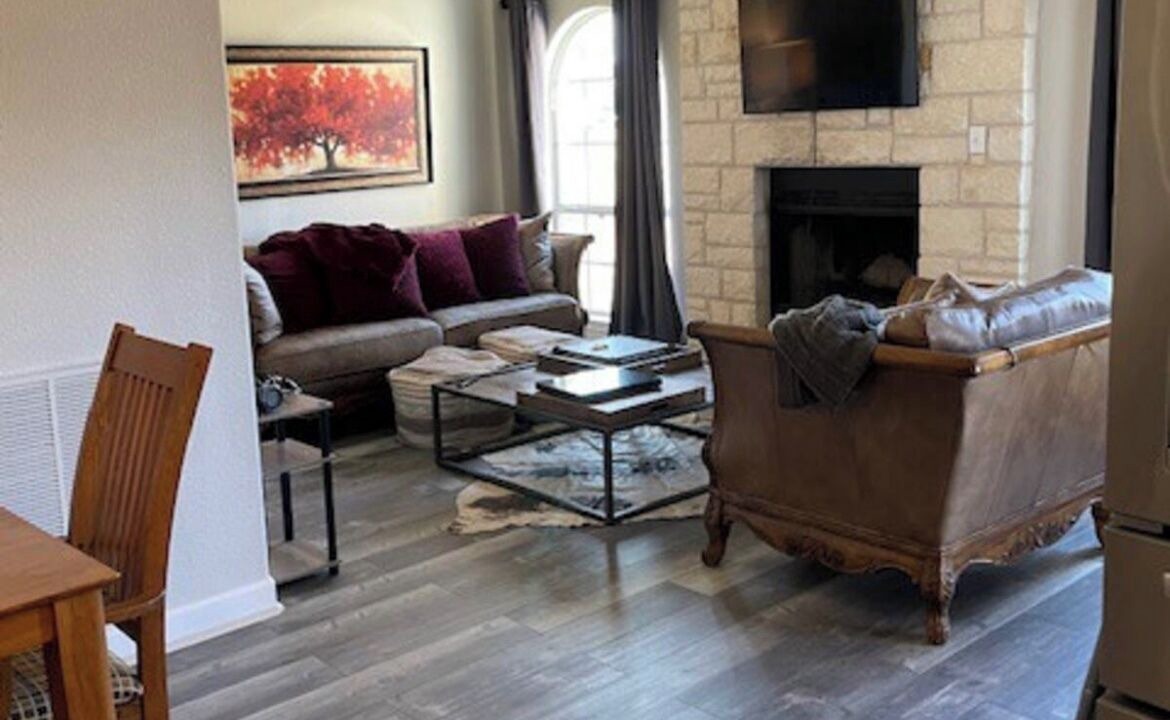 Photo of Livingroom in Bell County