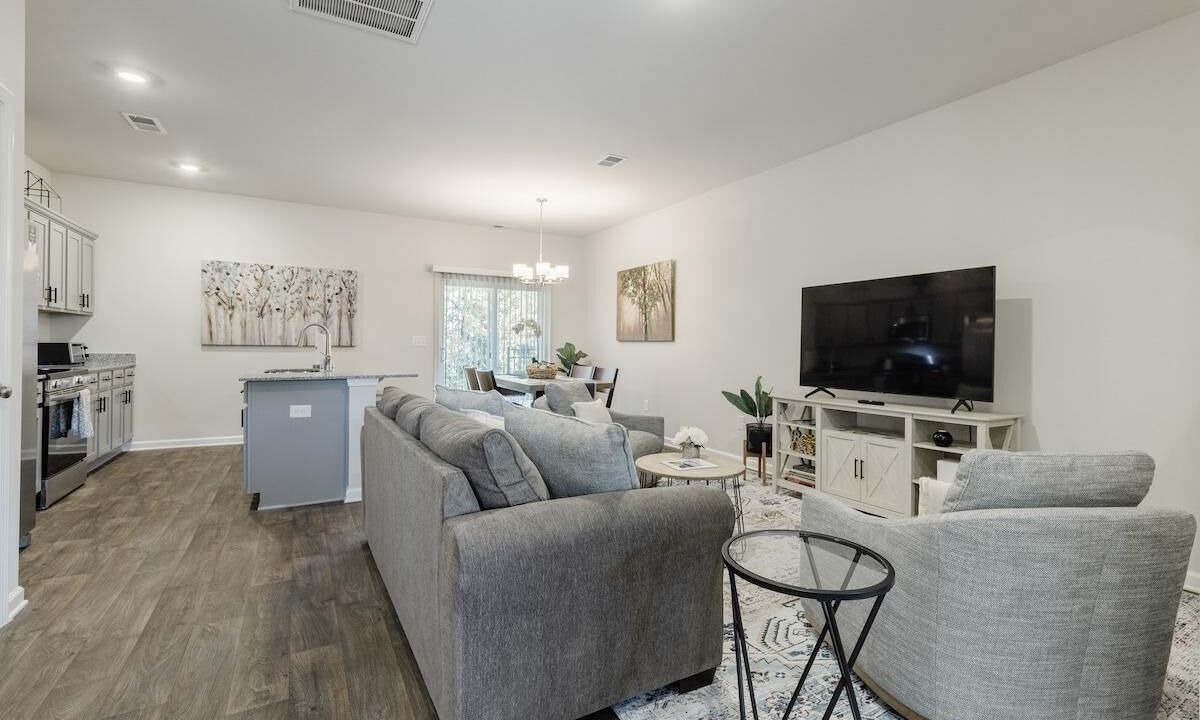 Photo of Livingroom in Simpsonville
