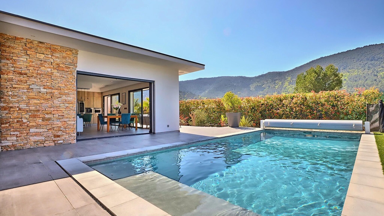 Photo of Outdoor in Sollies-Toucas