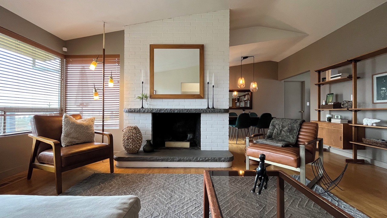 Photo of Livingroom in Renton