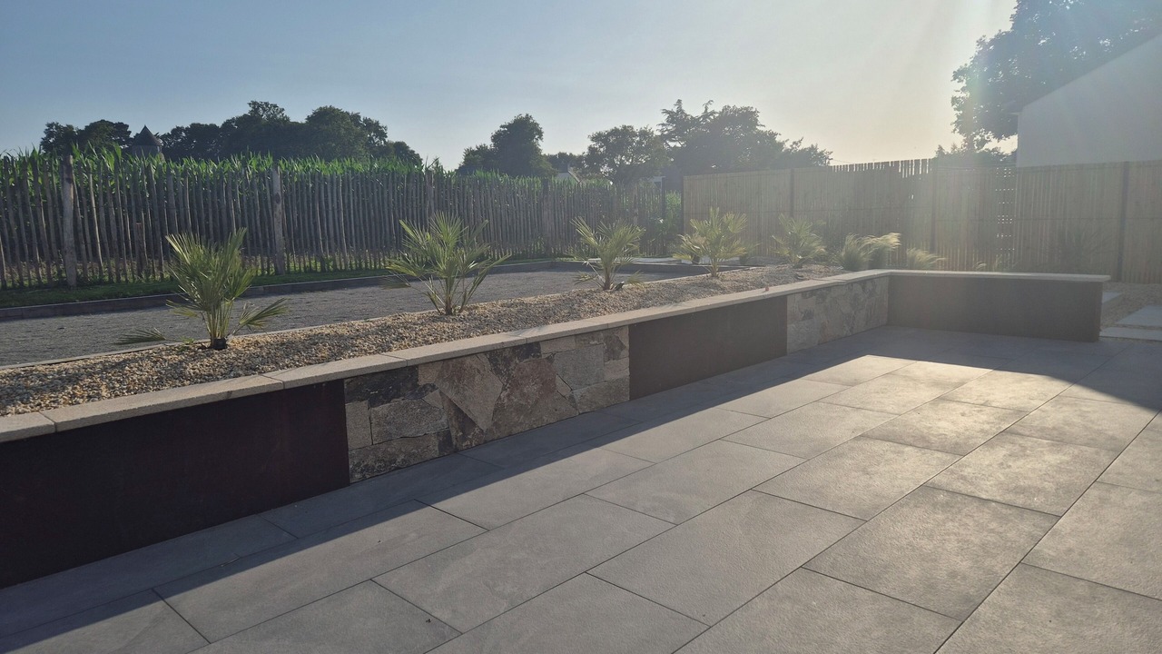 Photo of Outdoor in Peaule
