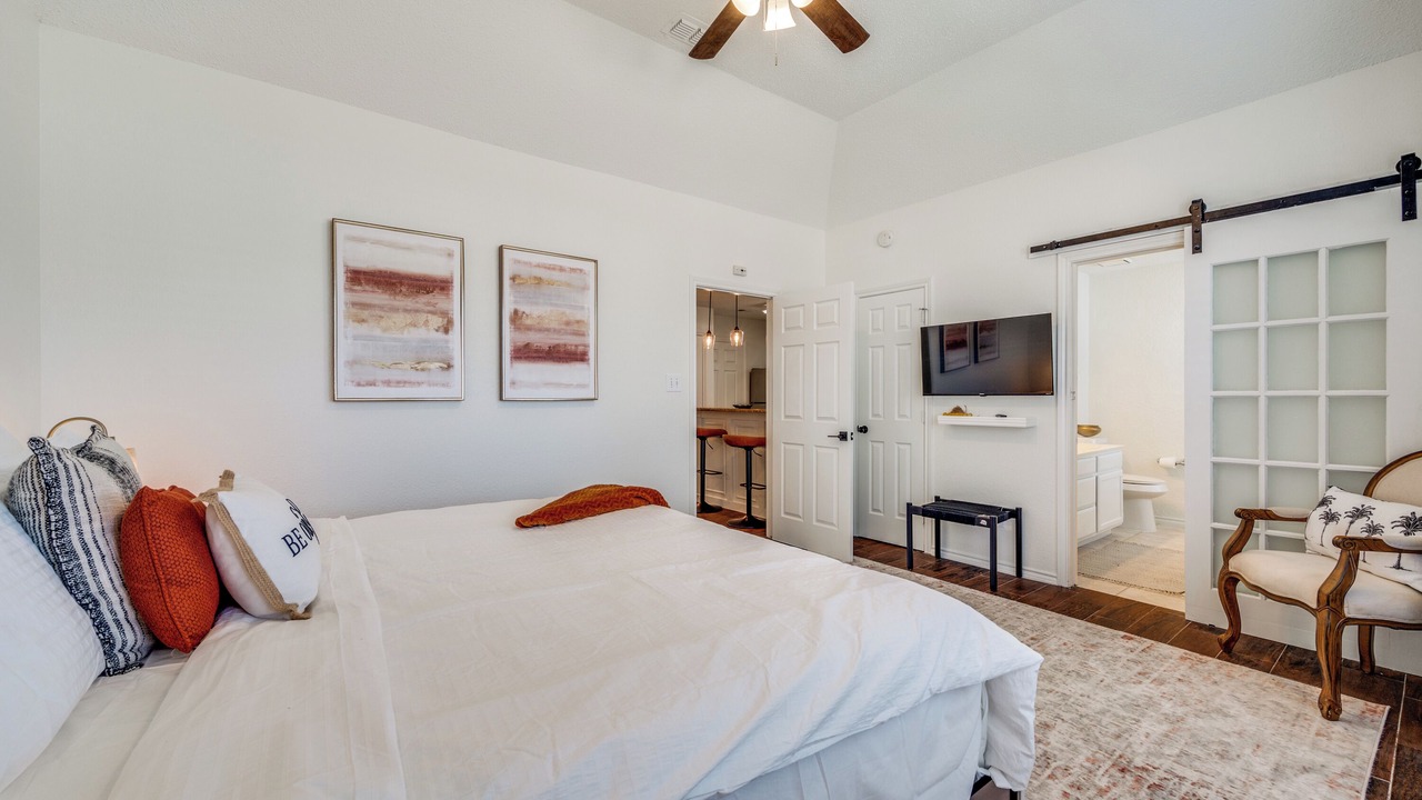 Photo of Bedroom in Frisco