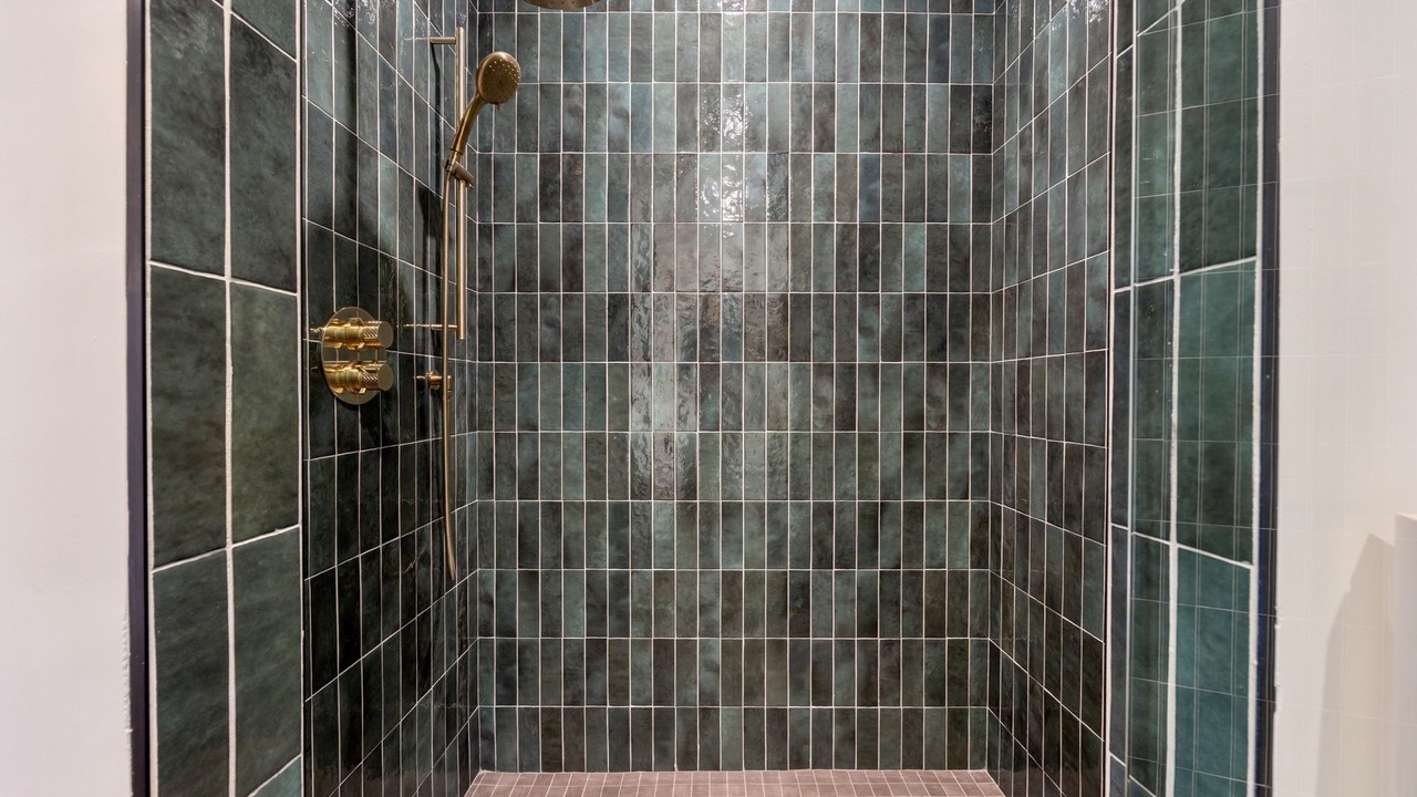 Photo of Bathroom in North Buckhead