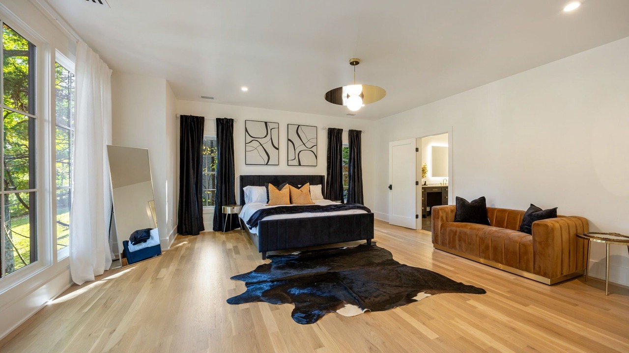 Photo of Bedroom in North Buckhead