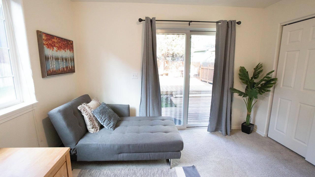 Photo of Livingroom in Mountain View