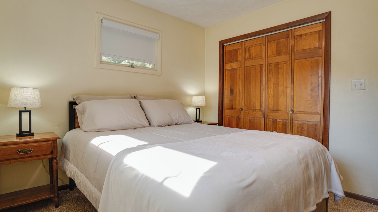 Photo of Bedroom in Lawrenceville