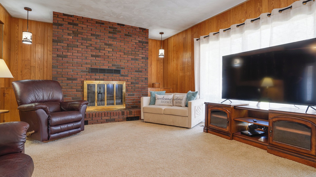 Photo of Livingroom in Lawrenceville