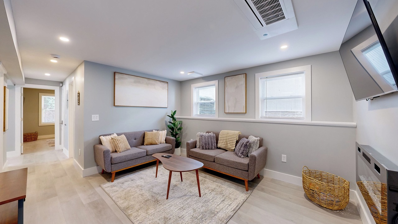 Photo of Livingroom in Providence