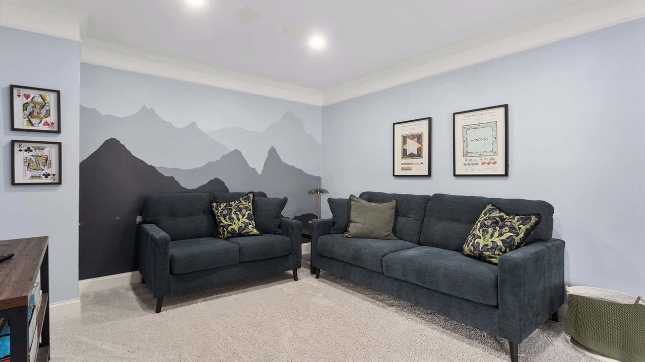 Photo of Livingroom in Overland Park