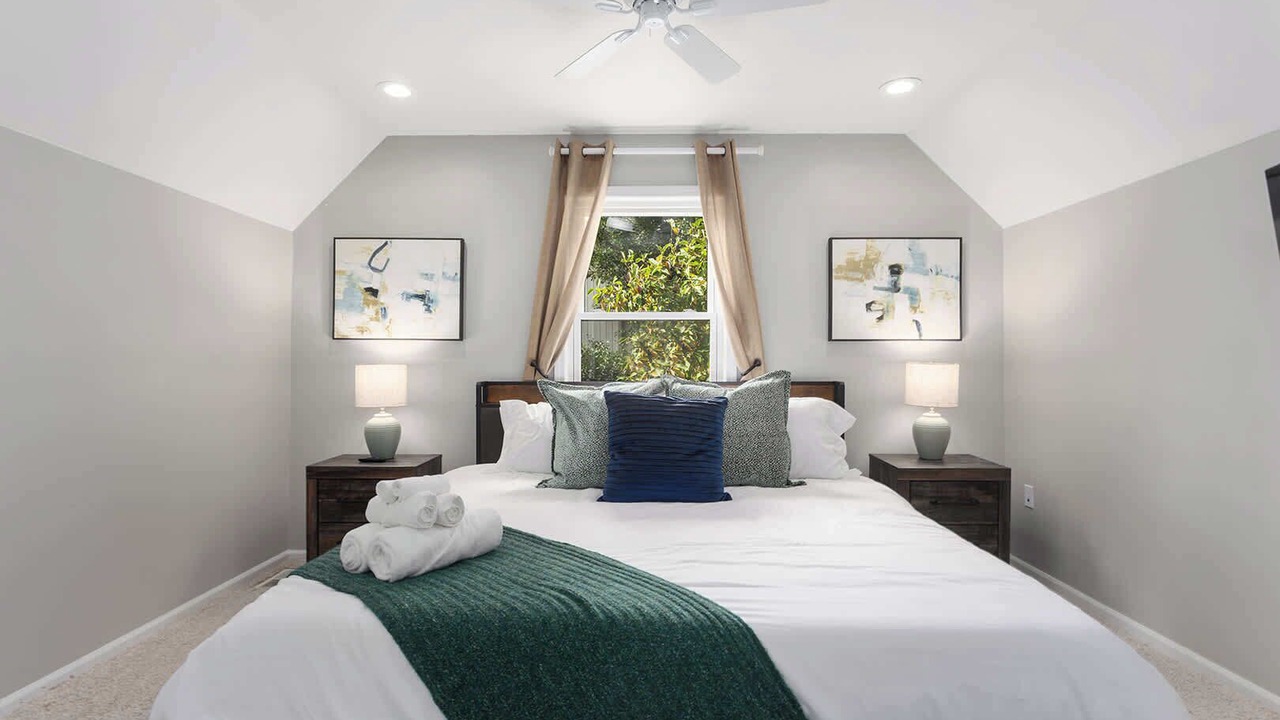 Photo of Bedroom in Overland Park