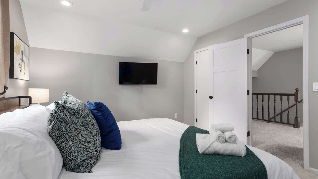 Photo of Bedroom in Overland Park