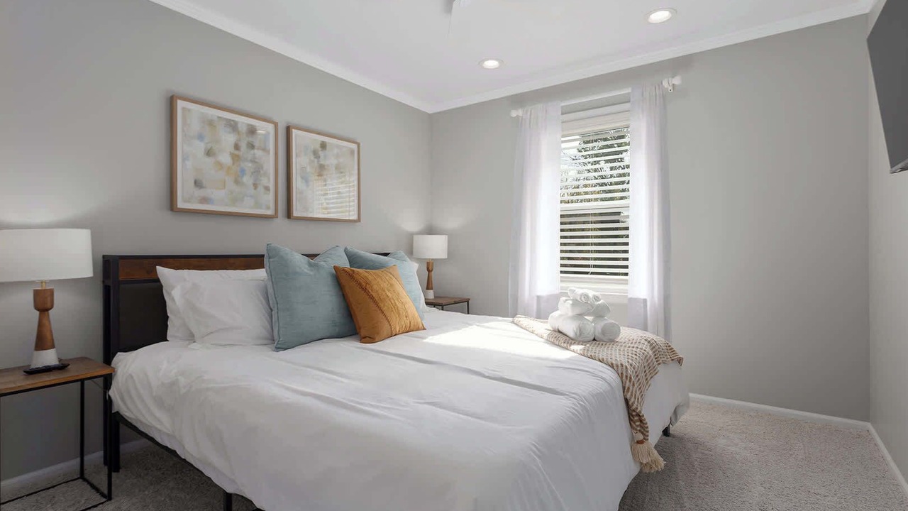 Photo of Bedroom in Overland Park