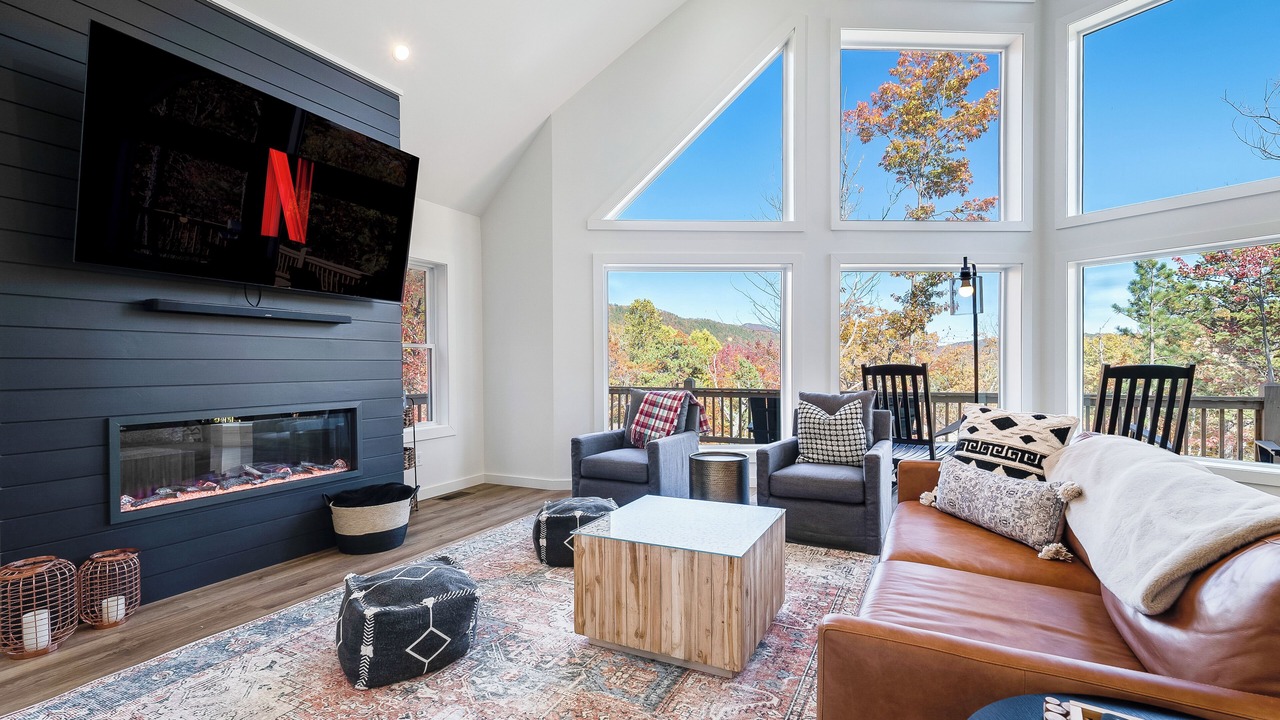 Photo of Livingroom in McGaheysville