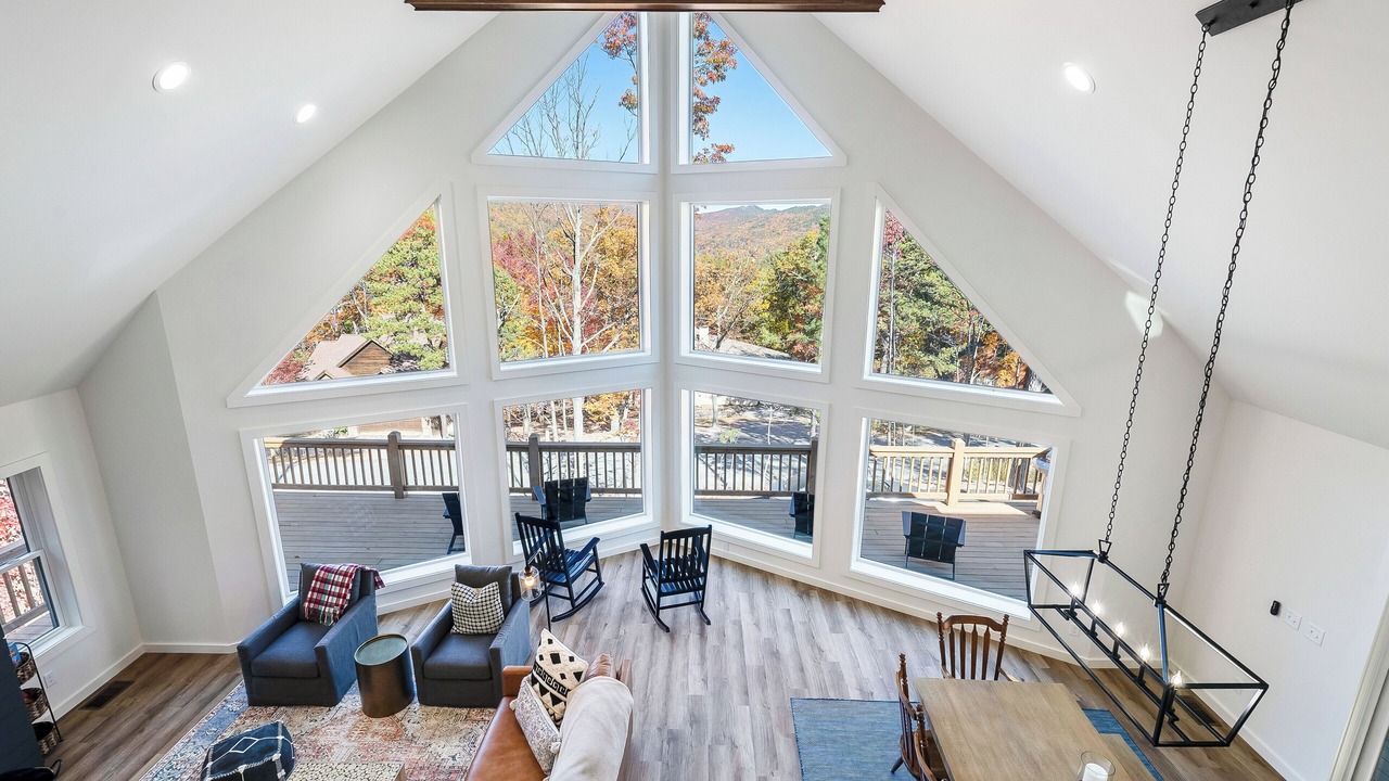Photo of Livingroom in McGaheysville