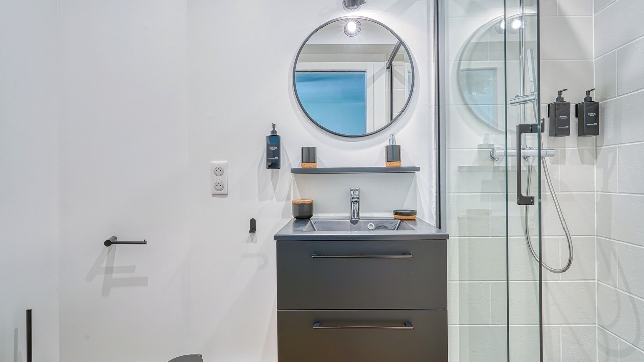 Photo of Bathroom in Gif-sur-Yvette