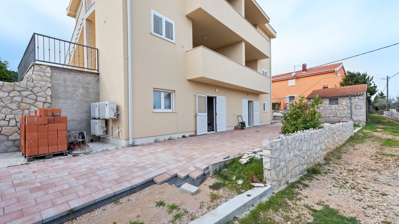 Photo of Outdoor in Nevidane