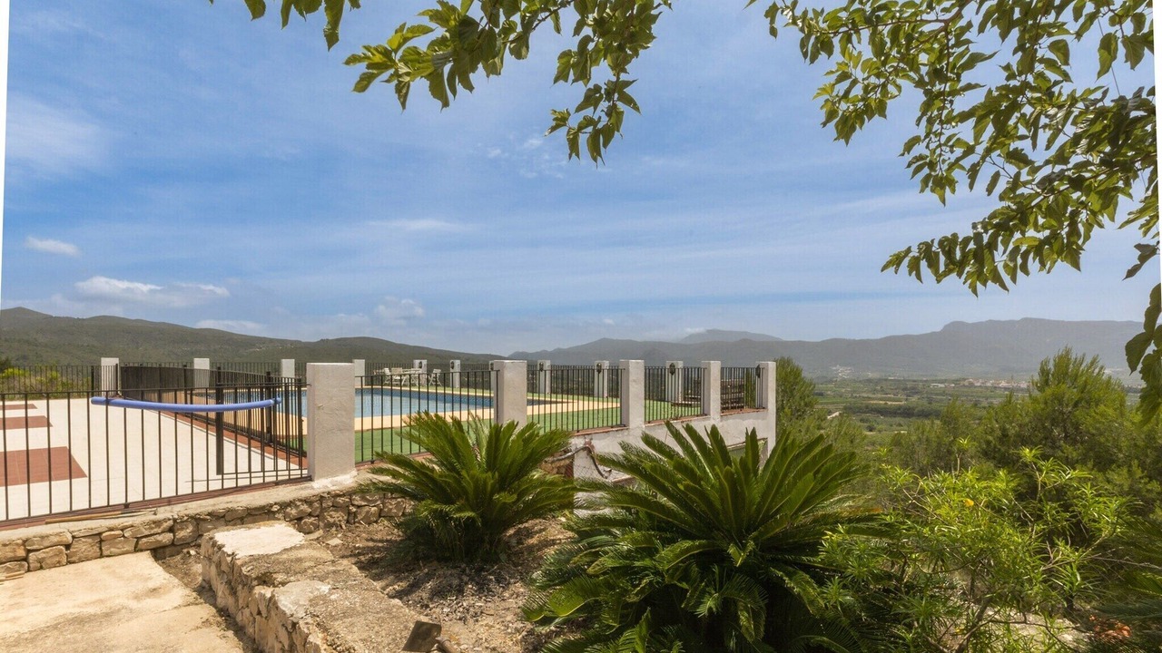 Photo of Outdoor in Luchente