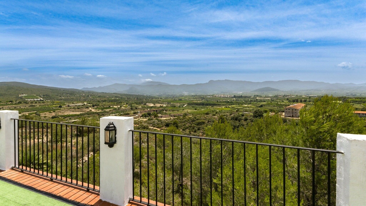 Photo of Outdoor in Luchente