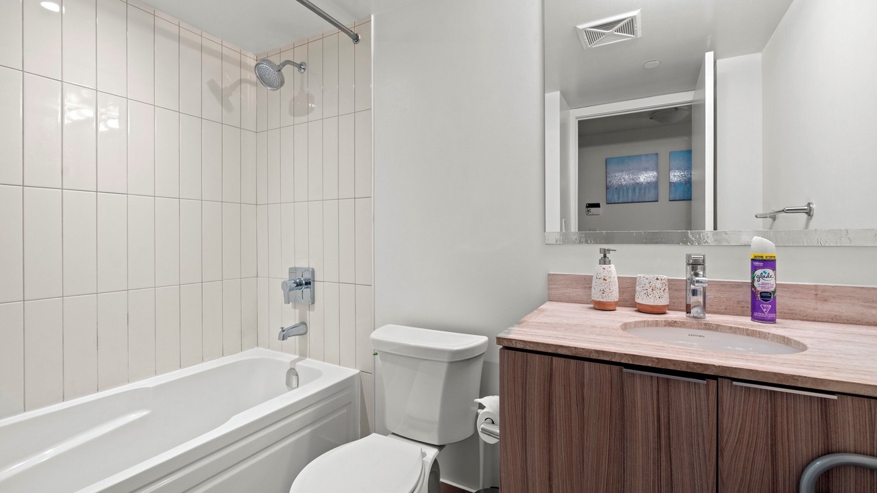 Photo of Bathroom in Bay Cloverhill