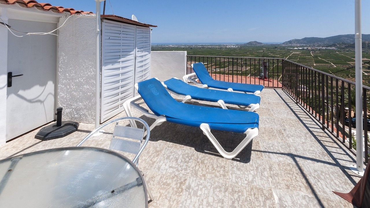 Photo of Patio Balcony in Ador