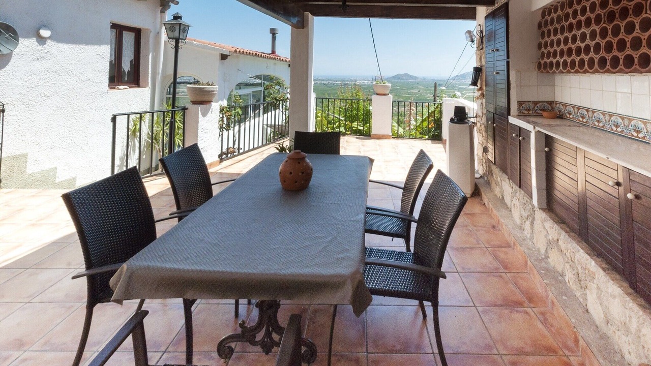 Photo of Outdoor in Ador